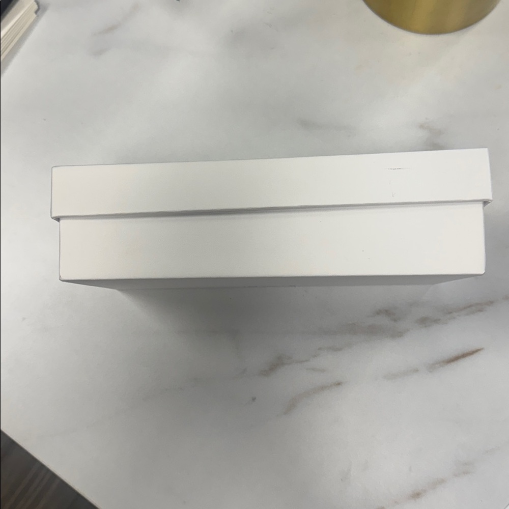 Celine empty box - Picture 2 of 4